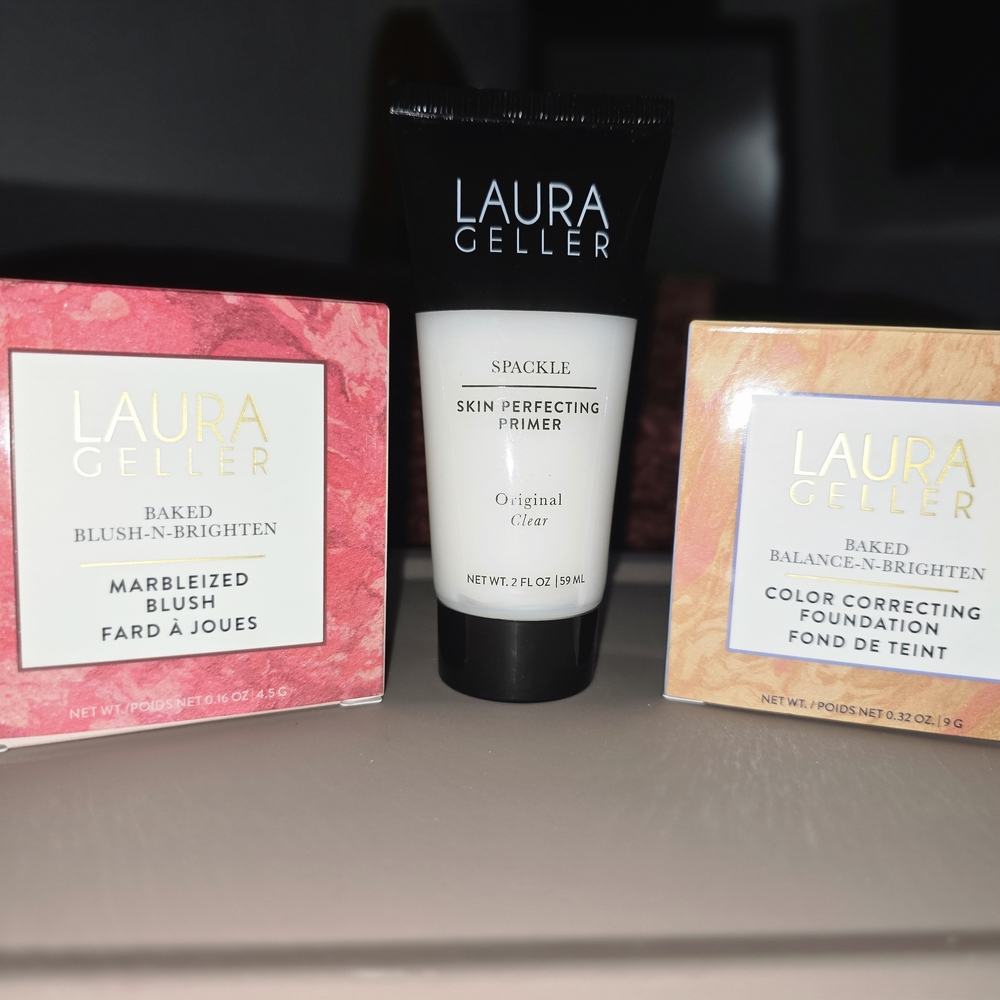 Laura Geller Blush, Primer and Powder Foundation - Picture 2 of 3